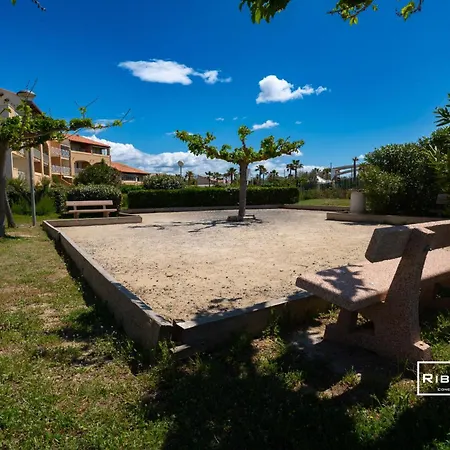 Vias-plage - T3 Avec Piscine Face A La ויאס